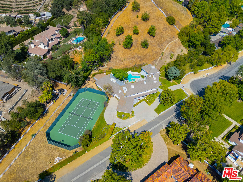 MLS #25563435 image #32