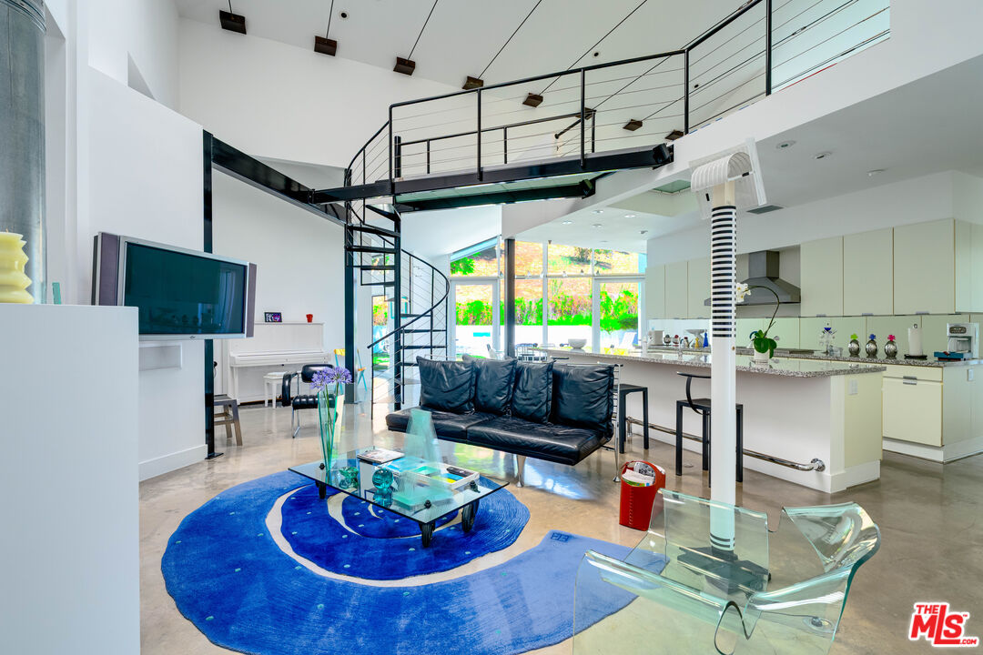 MLS #25563435 image #8