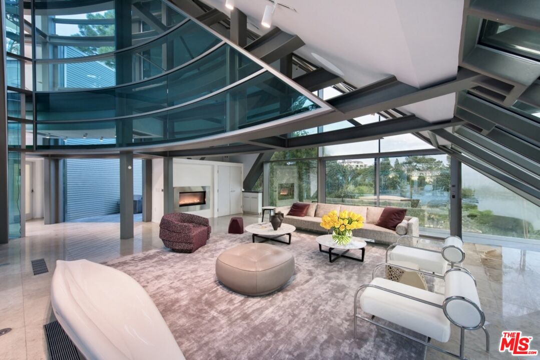 MLS #25564593 image #14