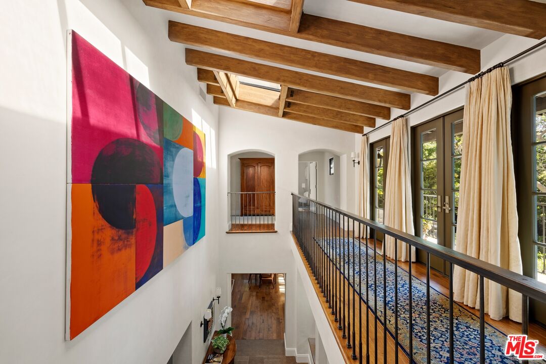 MLS #25564843 image #17