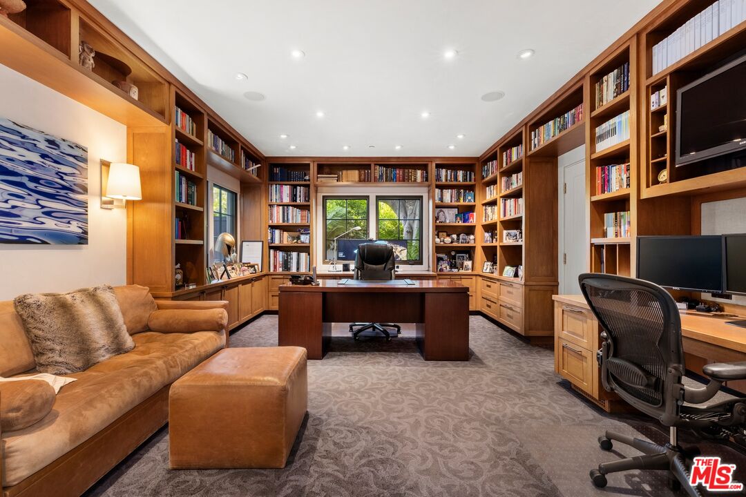 MLS #25564843 image #25