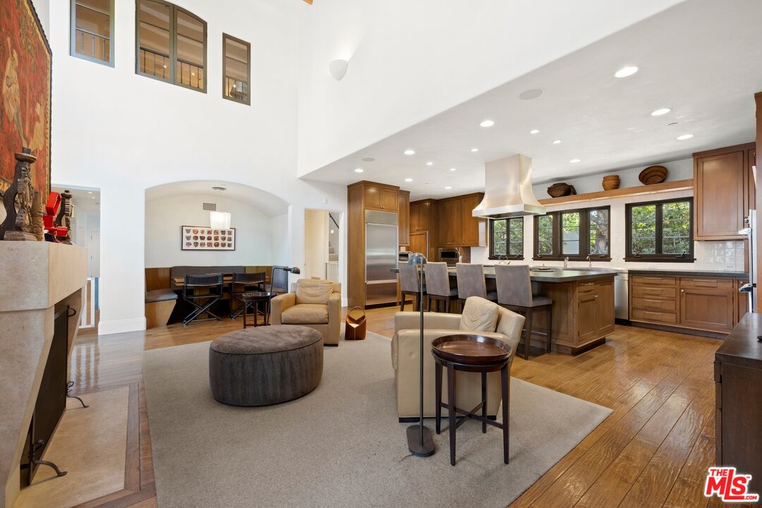 MLS #25564843 image #28