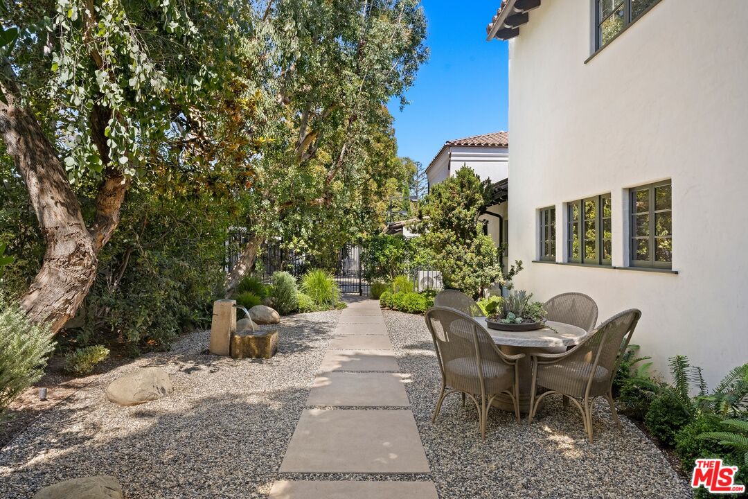 MLS #25564843 image #5