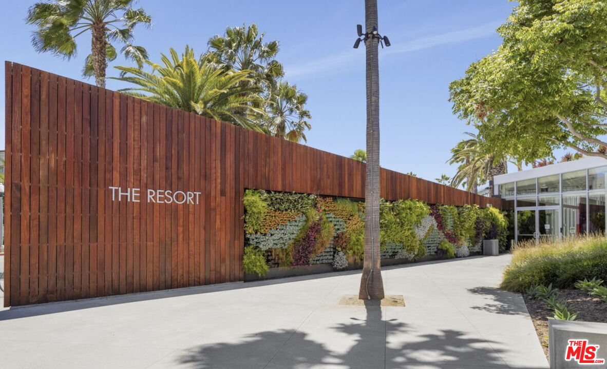 MLS #25565183 image #16