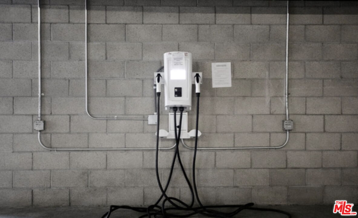 MLS #25565183 image #25