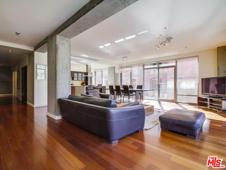 MLS #25566877 image #19