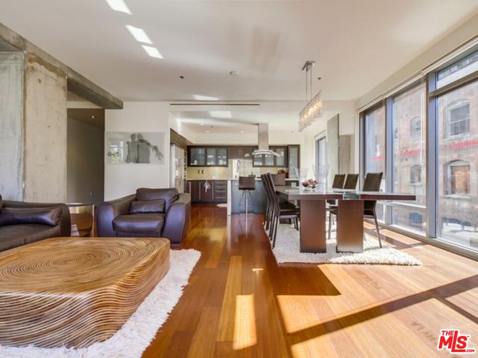 MLS #25566877 image #21