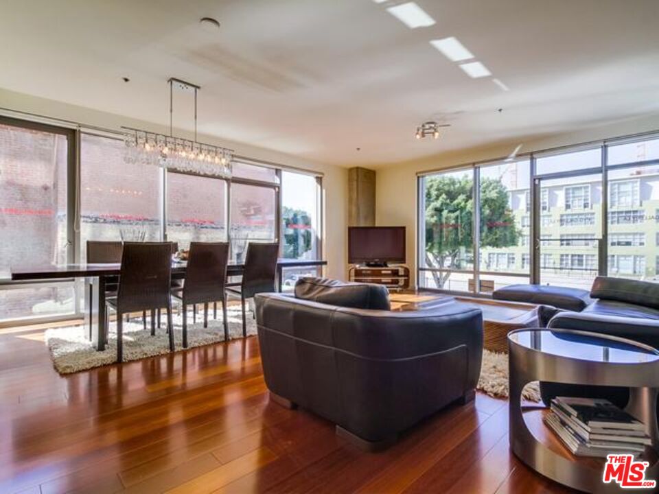 MLS #25566877 image #23