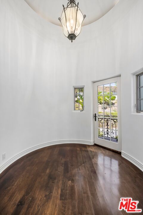 MLS #25567535 image #28