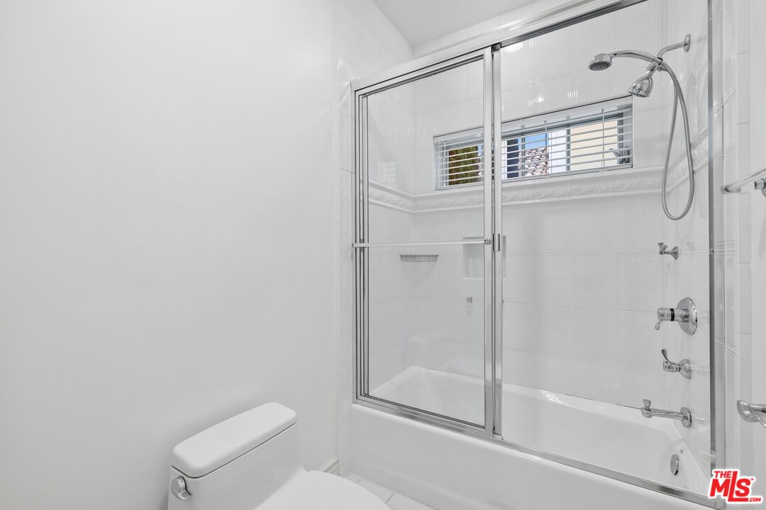 MLS #25567535 image #32