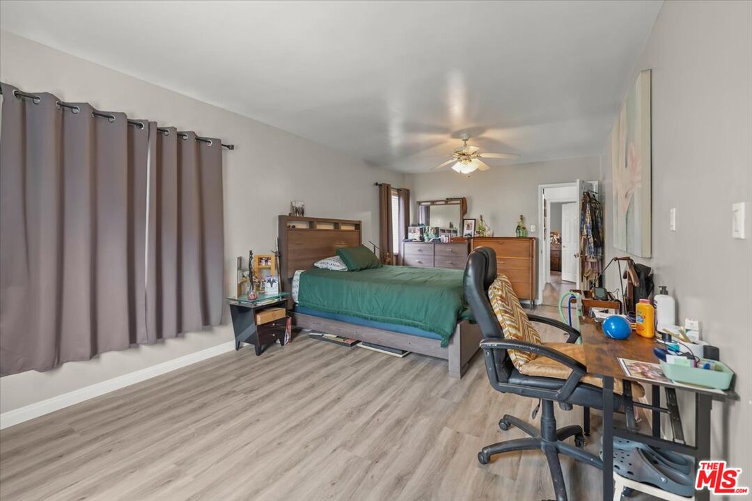 MLS #25568847 image #21