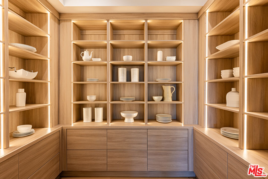 MLS #25568897 image #9