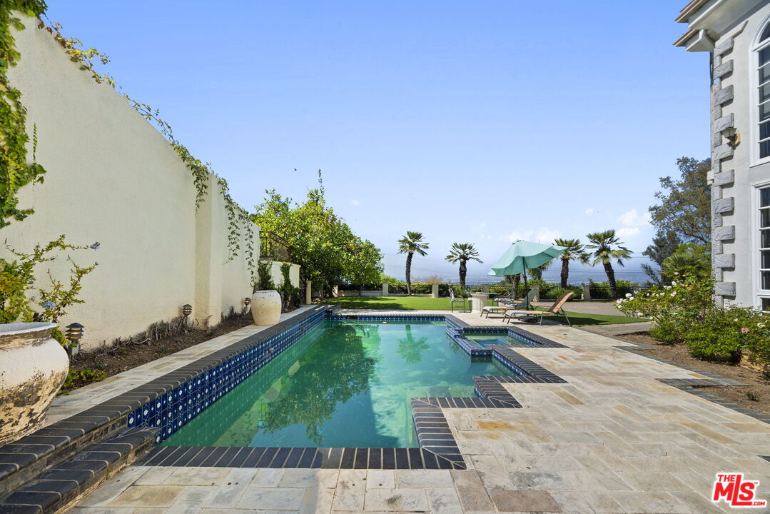 MLS #25570023 image #23