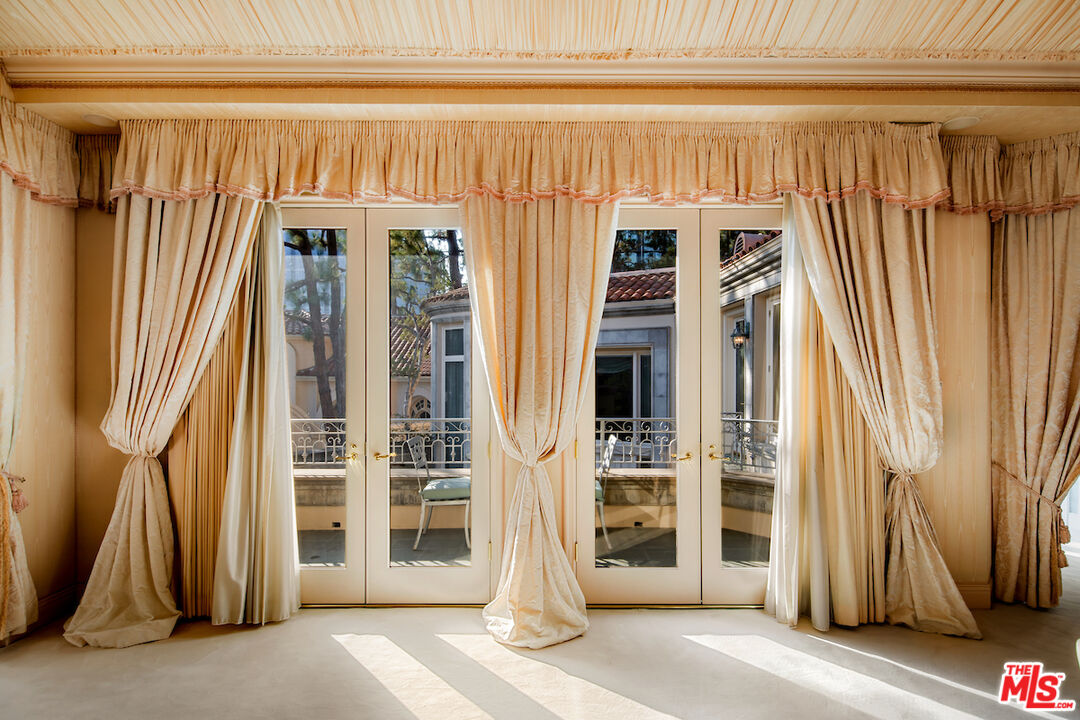 MLS #25570791 image #23