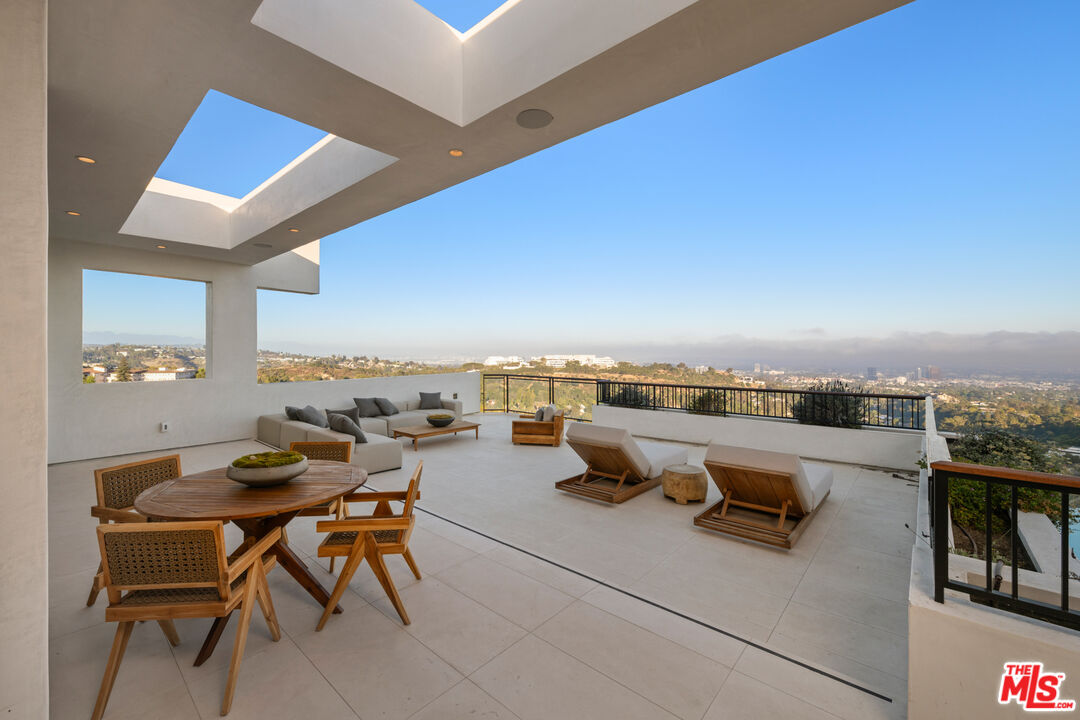 MLS #25570957 image #25