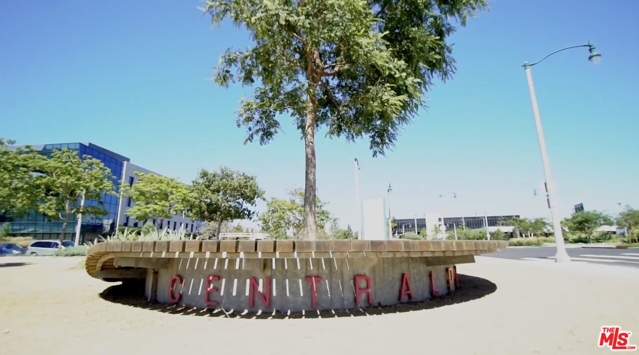 MLS #25571559 image #37