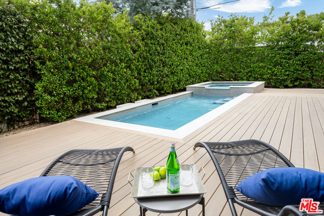 MLS #25571635 image #14