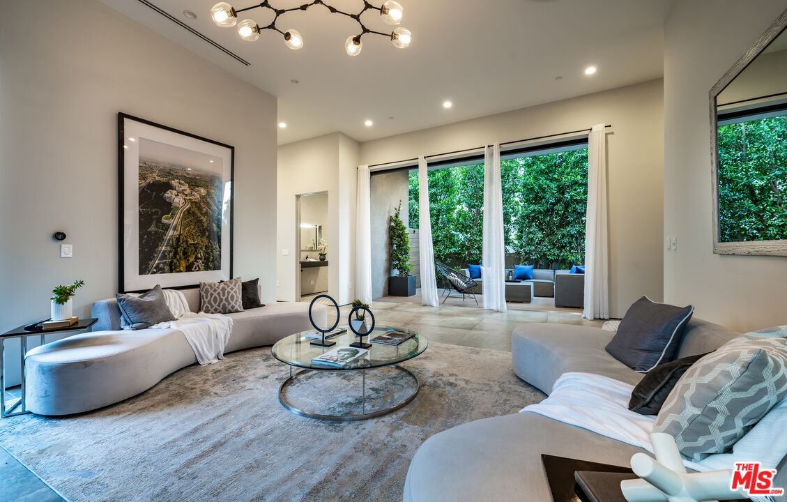 MLS #25571635 image #17