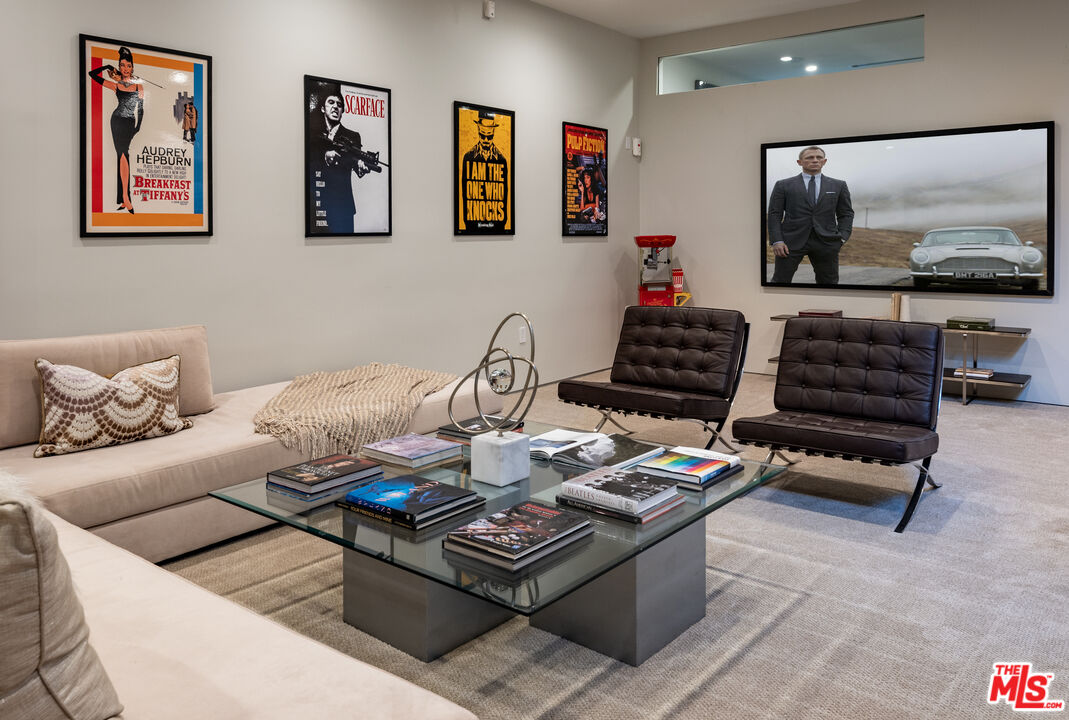 MLS #25571635 image #2