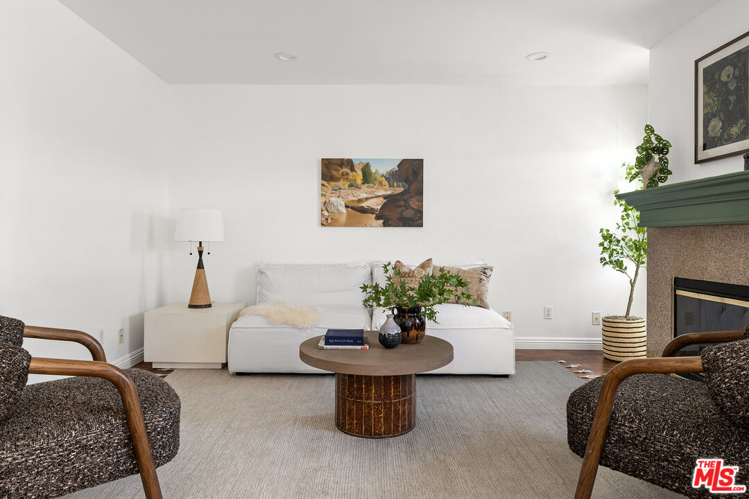 MLS #25571843 image #12