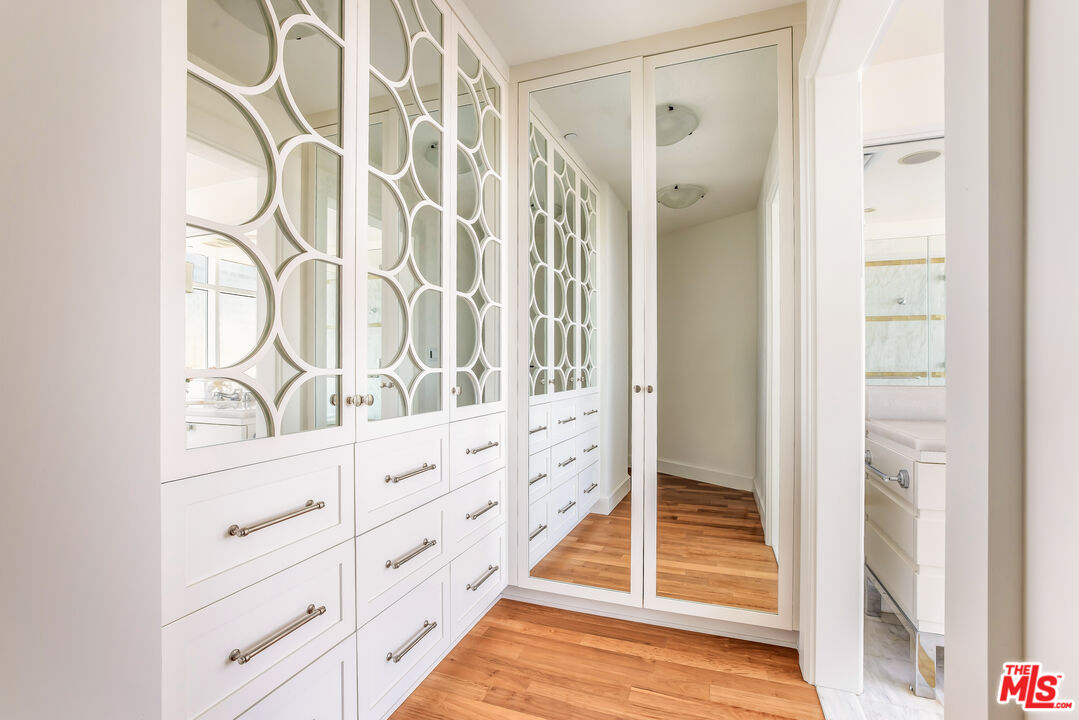 MLS #25571895 image #15