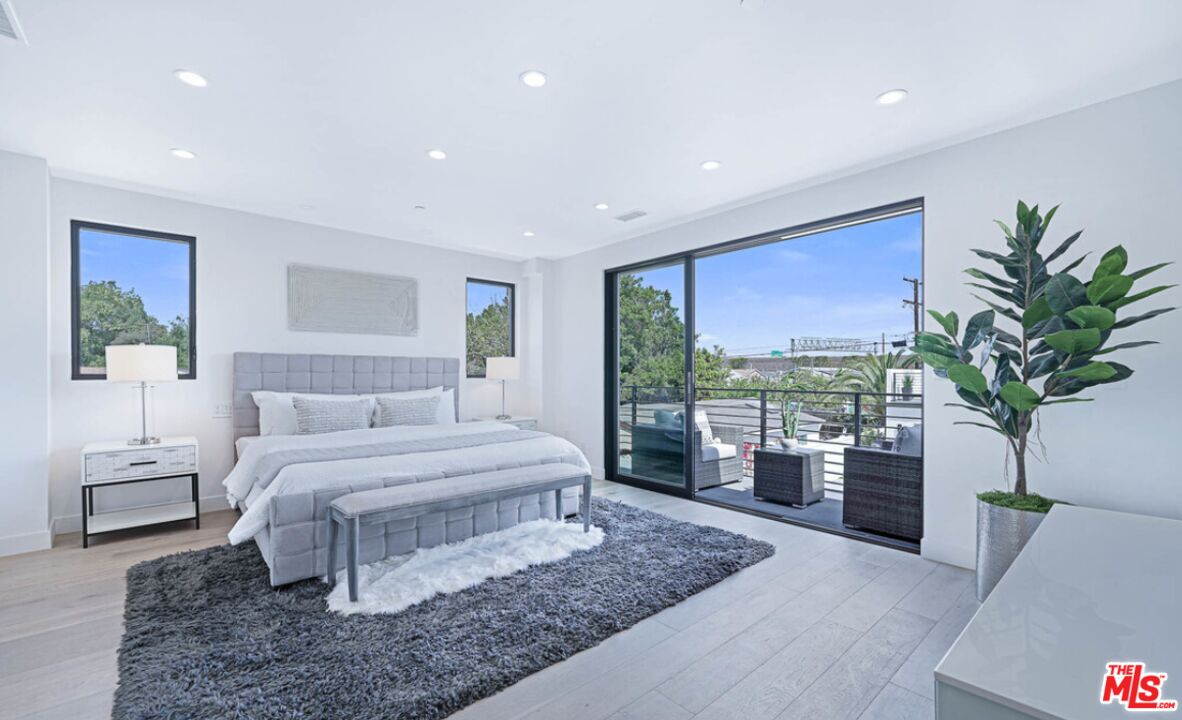 MLS #25571991 image #16