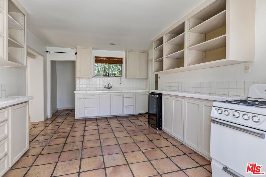 MLS #25572425 image #38