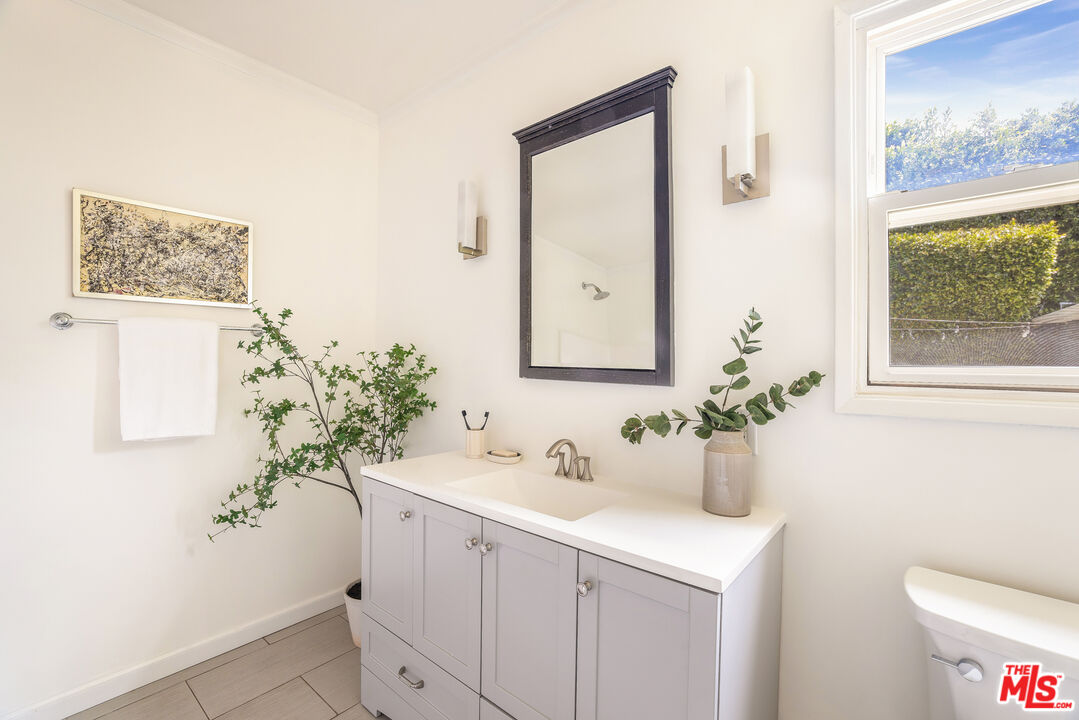 MLS #25572509 image #19