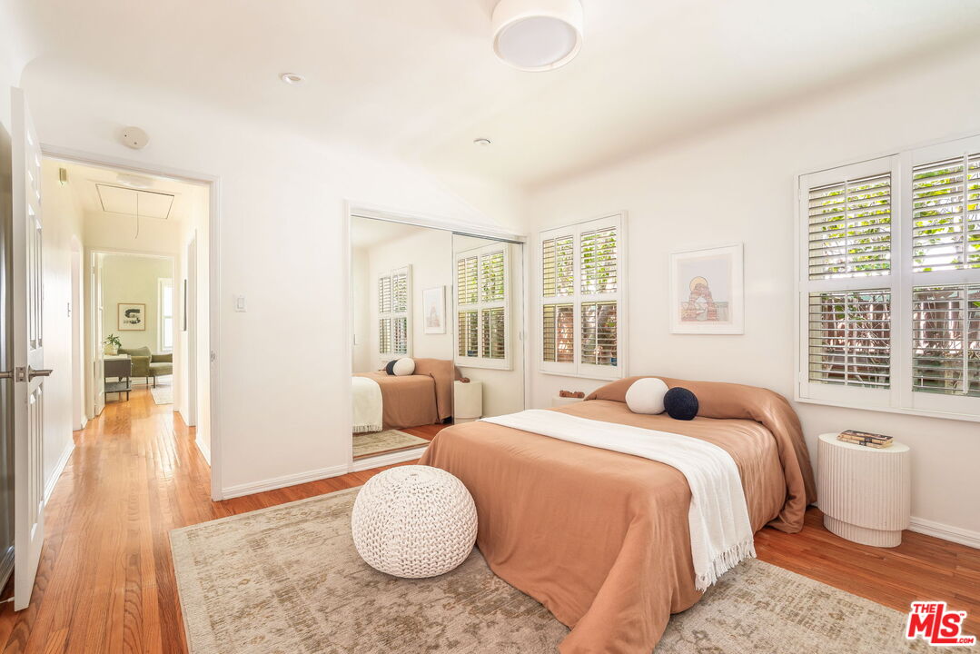 MLS #25572509 image #24