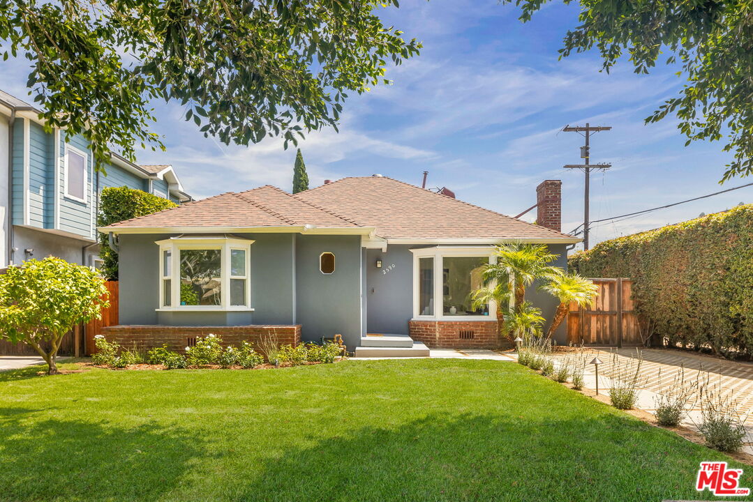 MLS #25572509 image #2