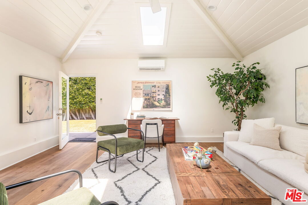 MLS #25572509 image #42