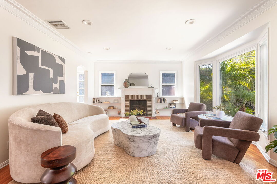 MLS #25572509 image #5