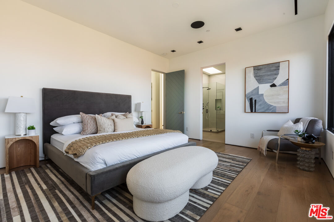 MLS #25572877 image #30