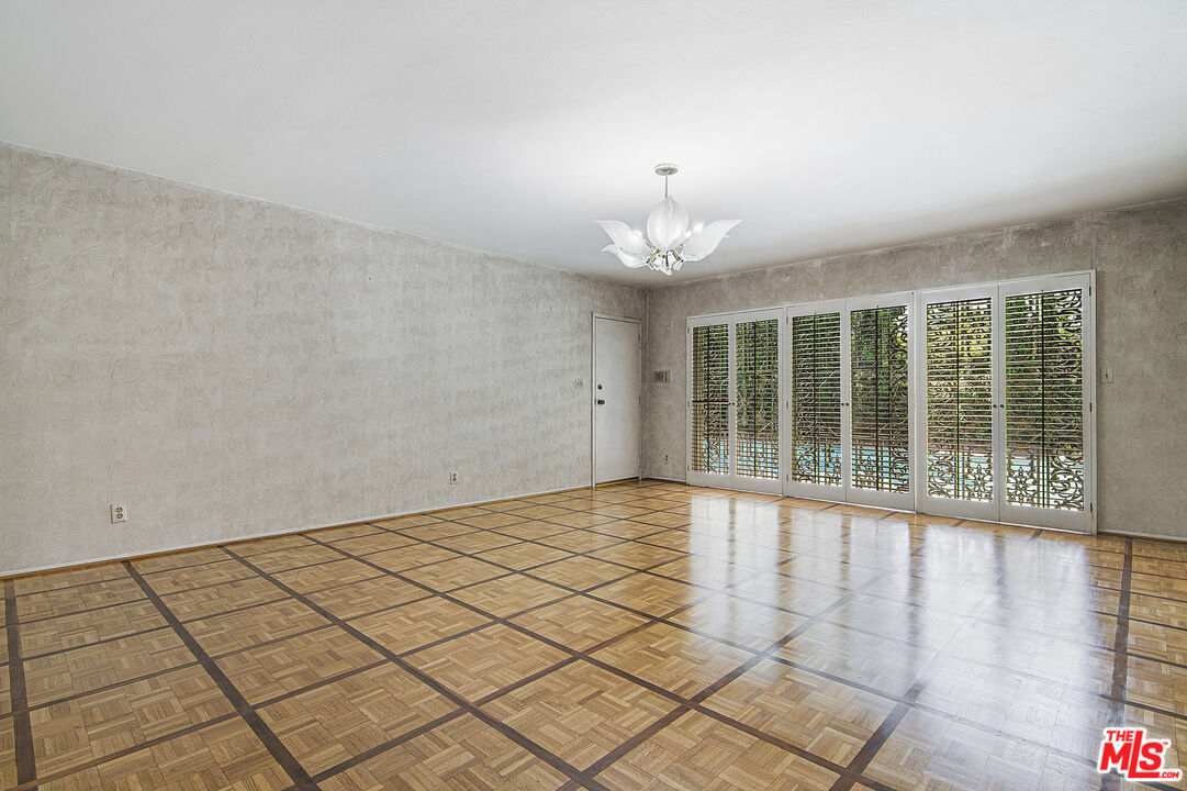 MLS #25573061 image #15