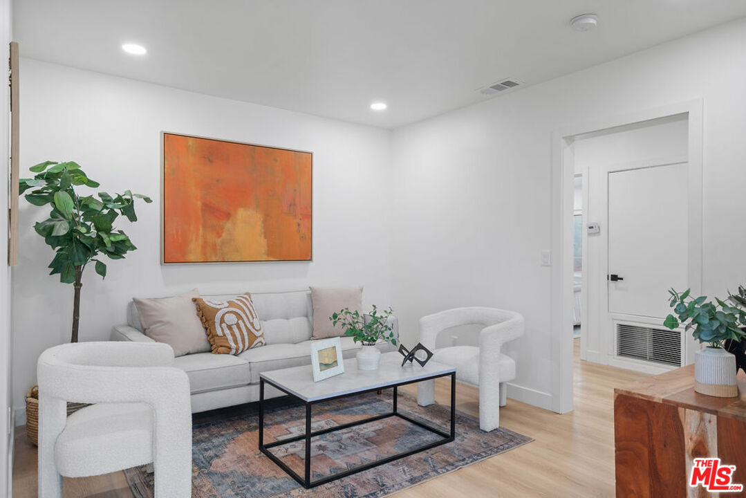 MLS #25573345 image #15