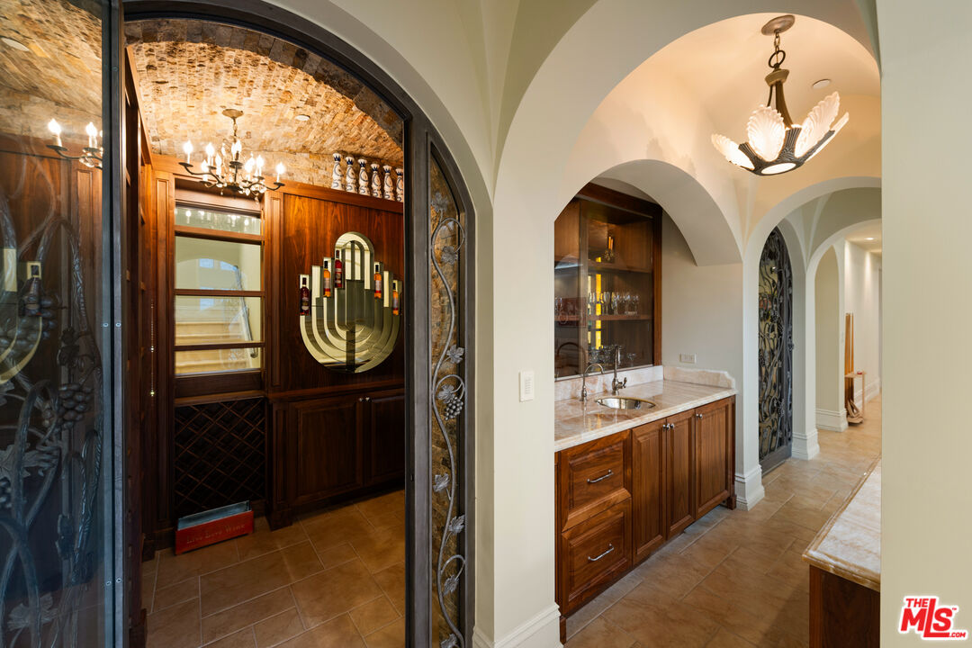 MLS #25573511 image #40