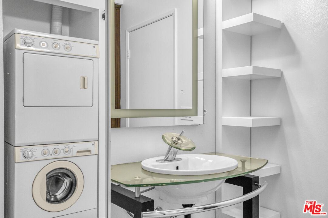 MLS #25575029 image #11