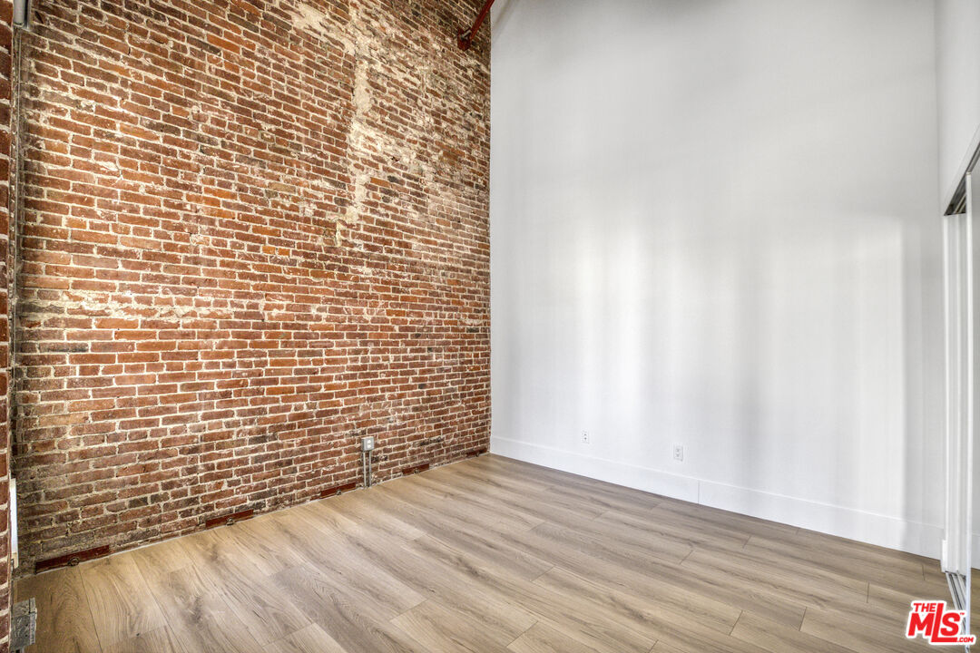 MLS #25575029 image #7