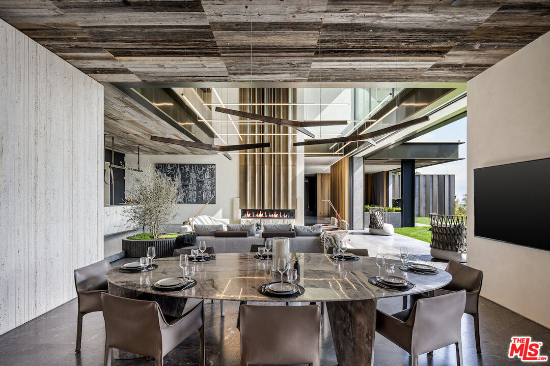 MLS #25575637 image #9