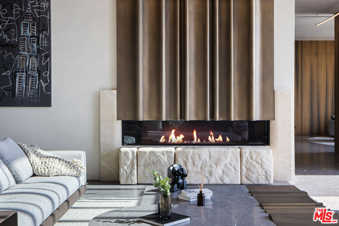 MLS #25575637 image #10