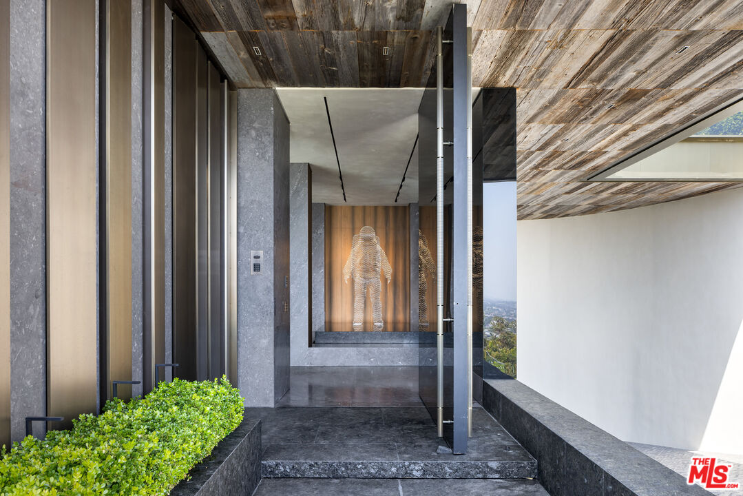 MLS #25575637 image #12