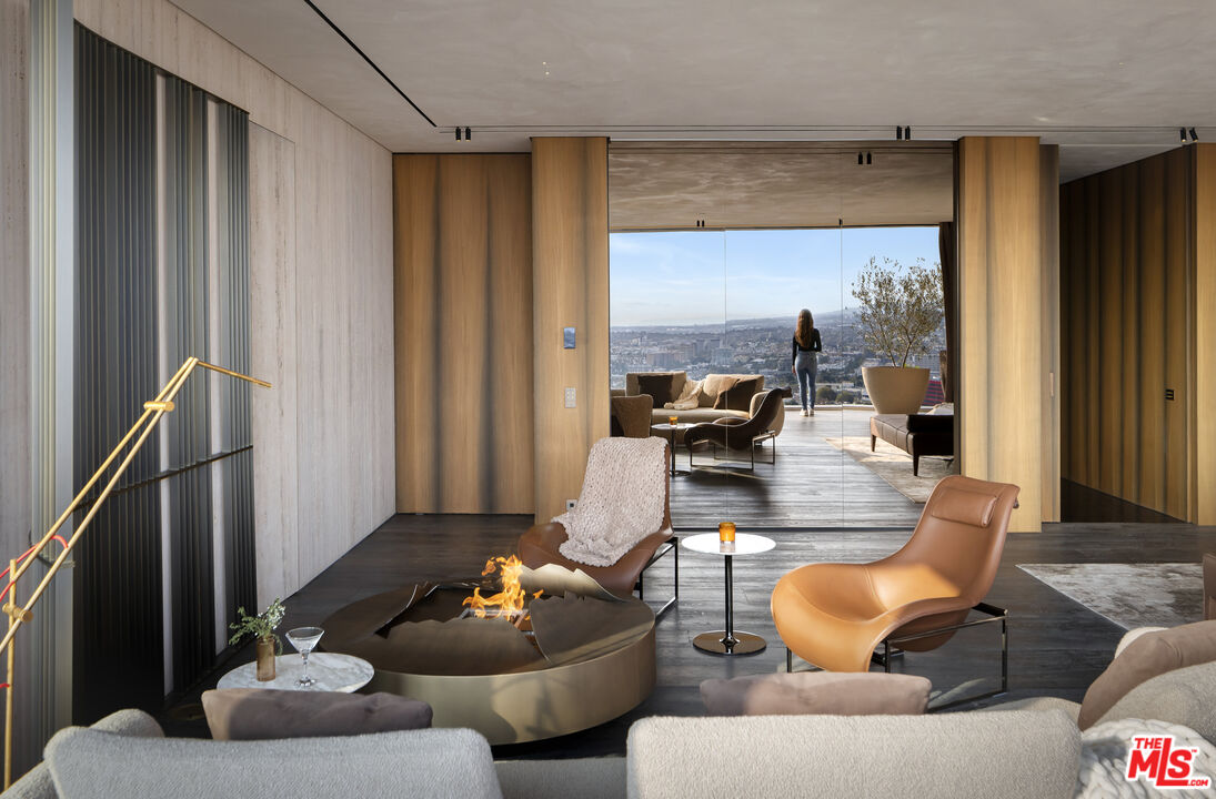 MLS #25575637 image #15