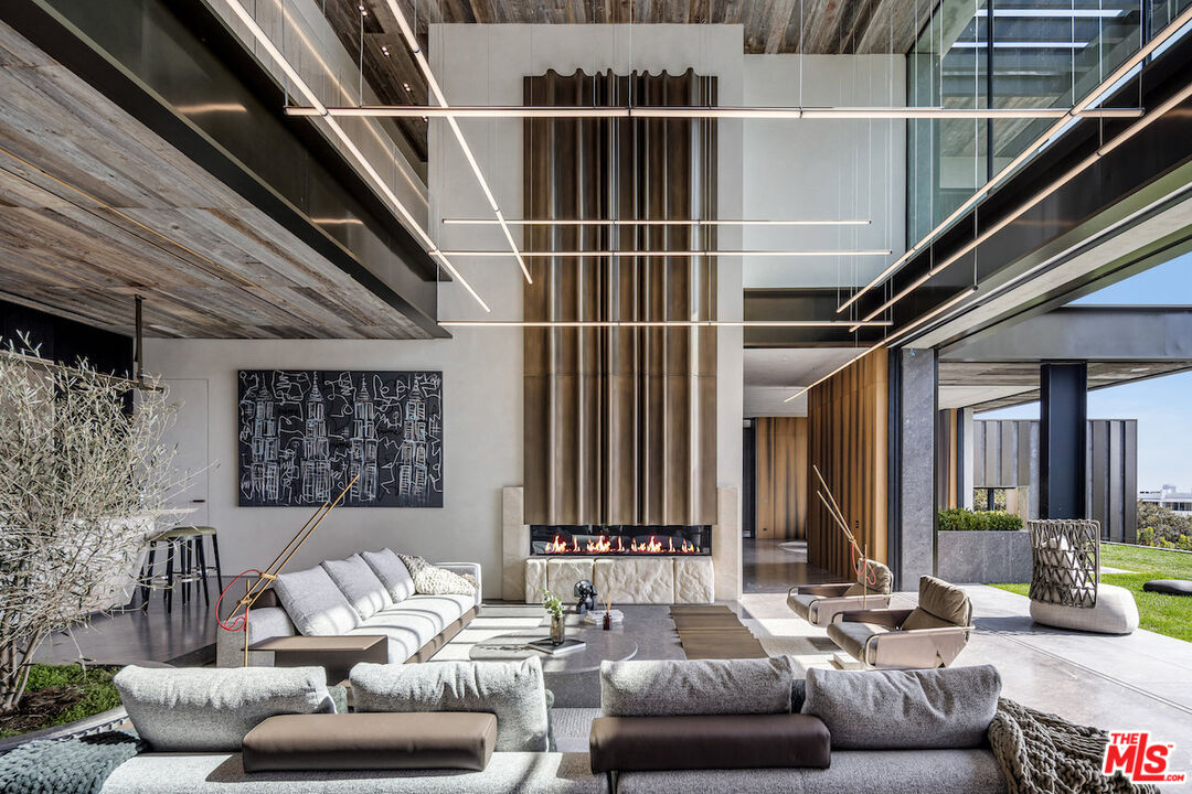 MLS #25575637 image #4