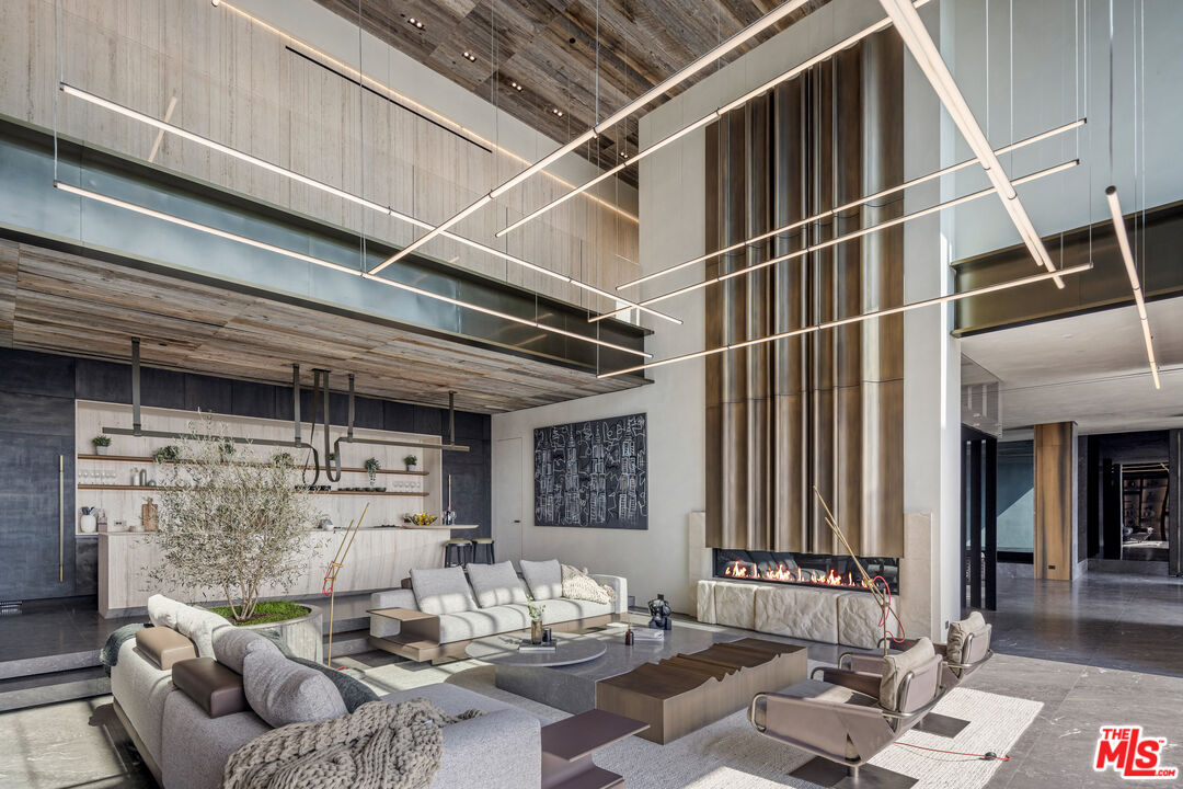 MLS #25575637 image #7