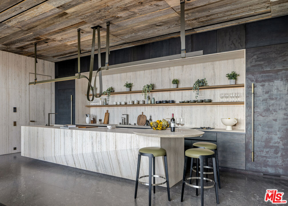 MLS #25575637 image #8