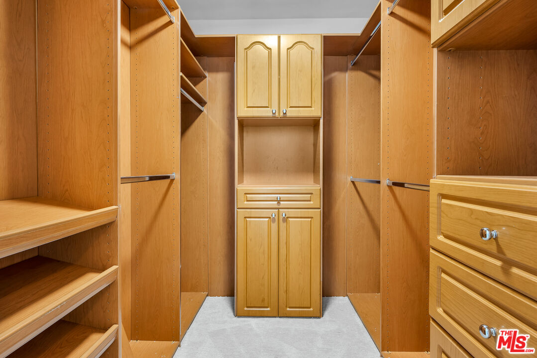 MLS #25578279 image #16