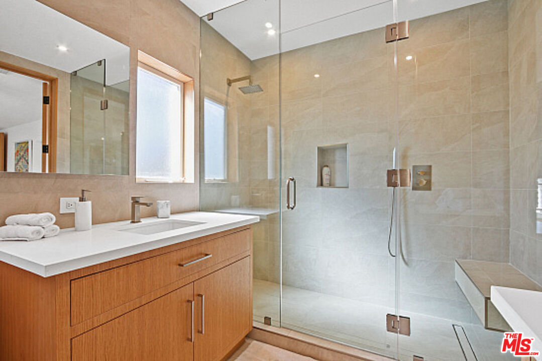 MLS #25578319 image #47