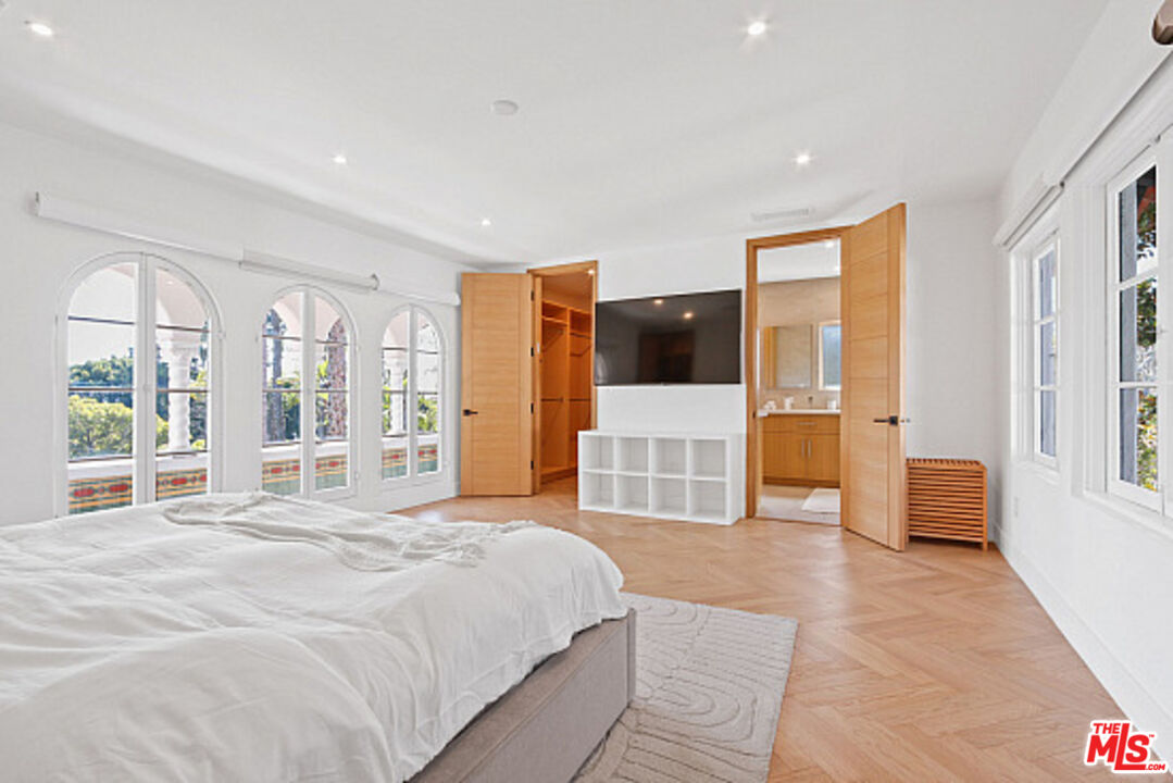 MLS #25578319 image #48