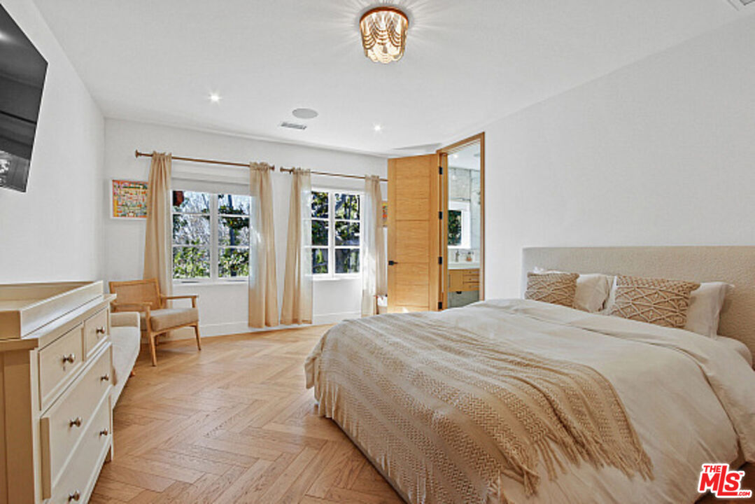 MLS #25578319 image #51