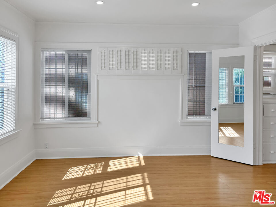 MLS #25578519 image #18